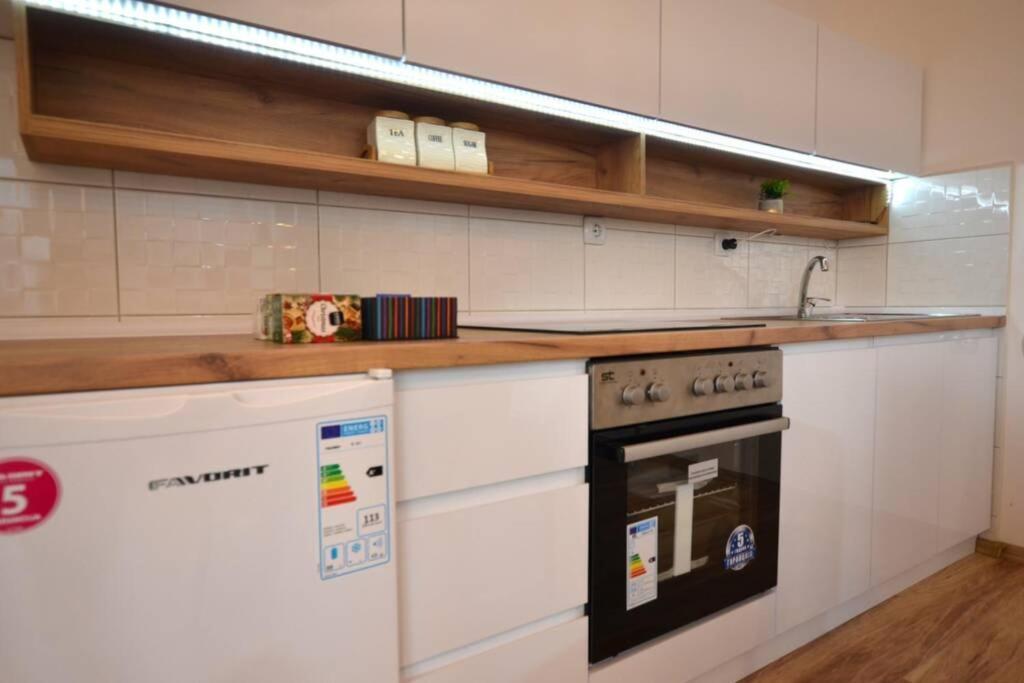 View Apartments Belasica Mokrijevo ภายนอก รูปภาพ